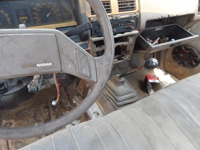 1987 Nissan Pickup